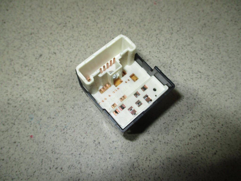 Переключатель регулировки зеркала, 500 рублей, Пермь