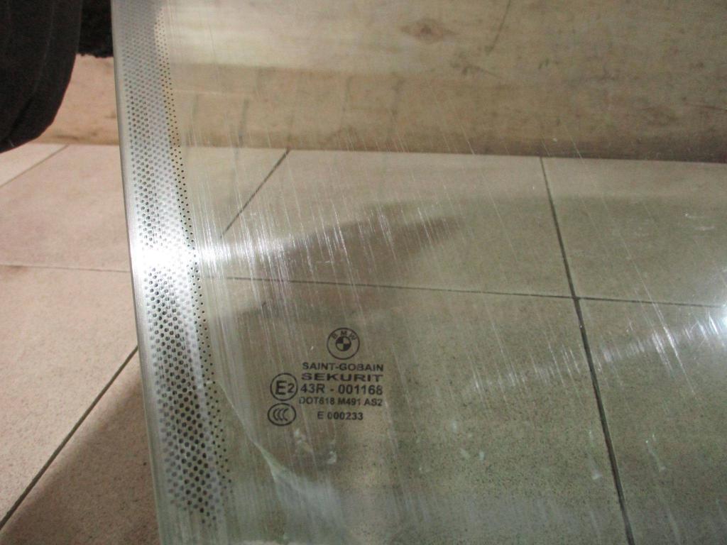 Стекло двери передней правой, 3000 рублей, Пермь