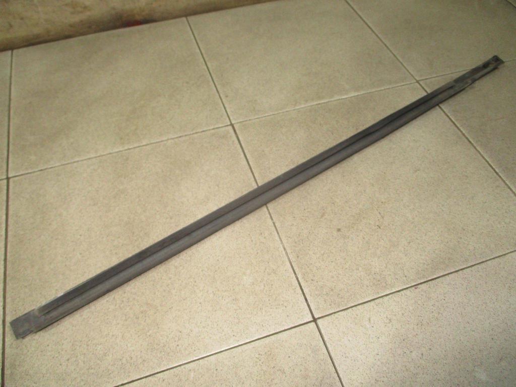 Накладка стекла заднего правого, 500 рублей, Пермь