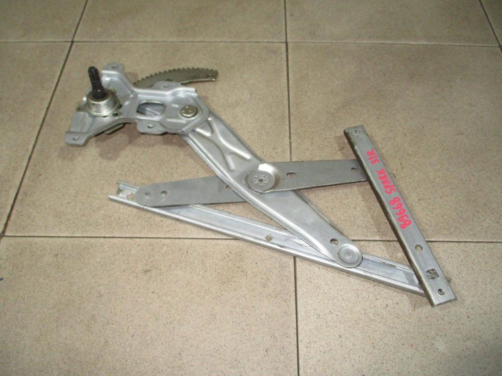 Стеклоподъемник механический задний правый, 500 рублей, Пермь