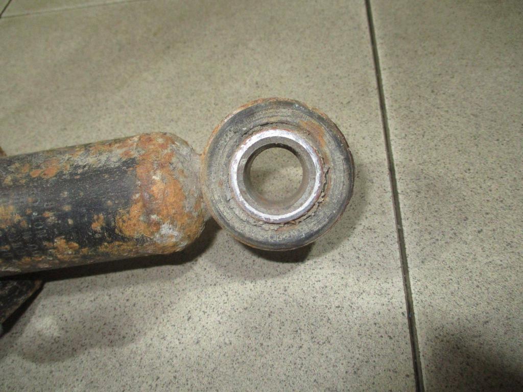 Амортизатор задний, 1000 рублей, Пермь