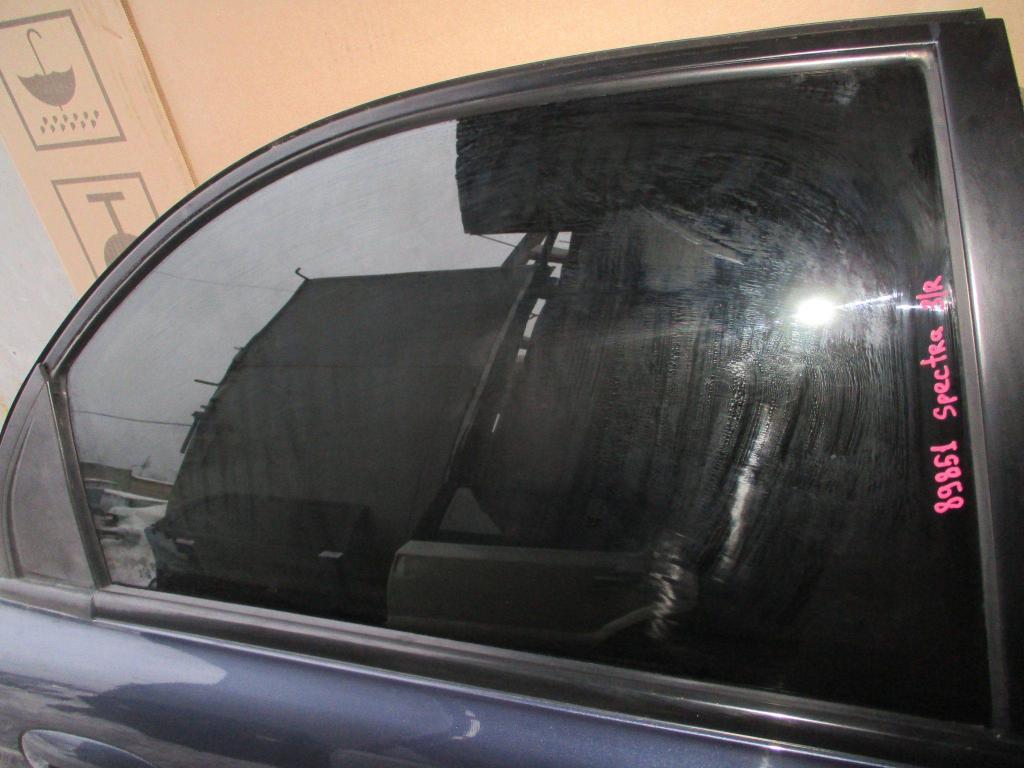 Стекло двери задней правой, 800 рублей, Пермь