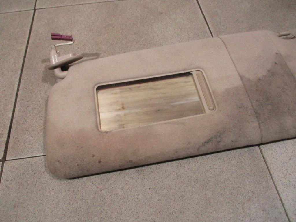 Козырек солнцезащитный левый, 500 рублей, Пермь