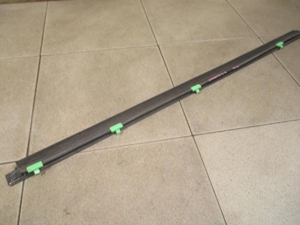 Накладка стекла переднего левого, 1300 рублей, Пермь