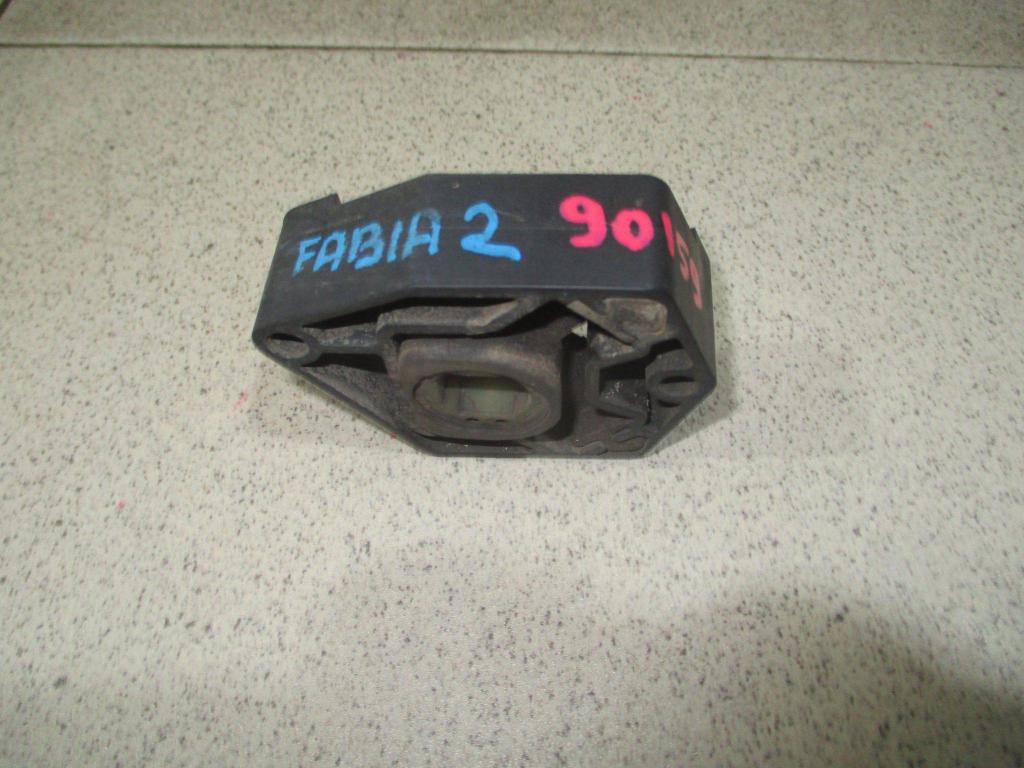 Кронштейн радиатора, 450 рублей, Пермь