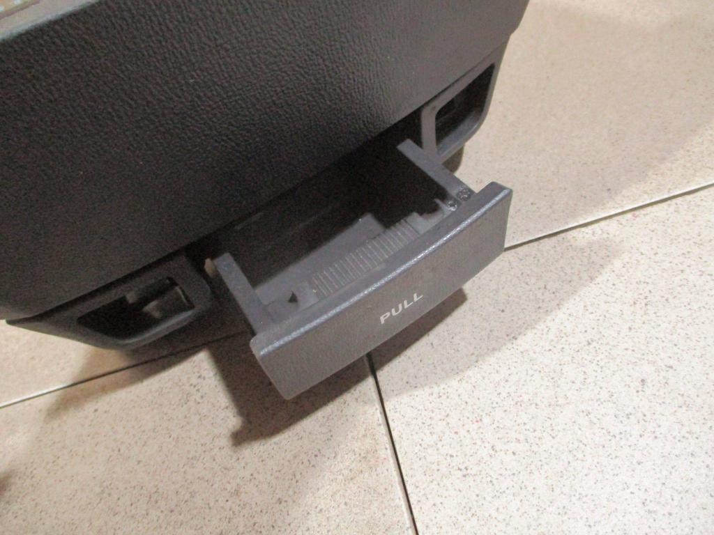 Ящик передней консоли, 500 рублей, Пермь