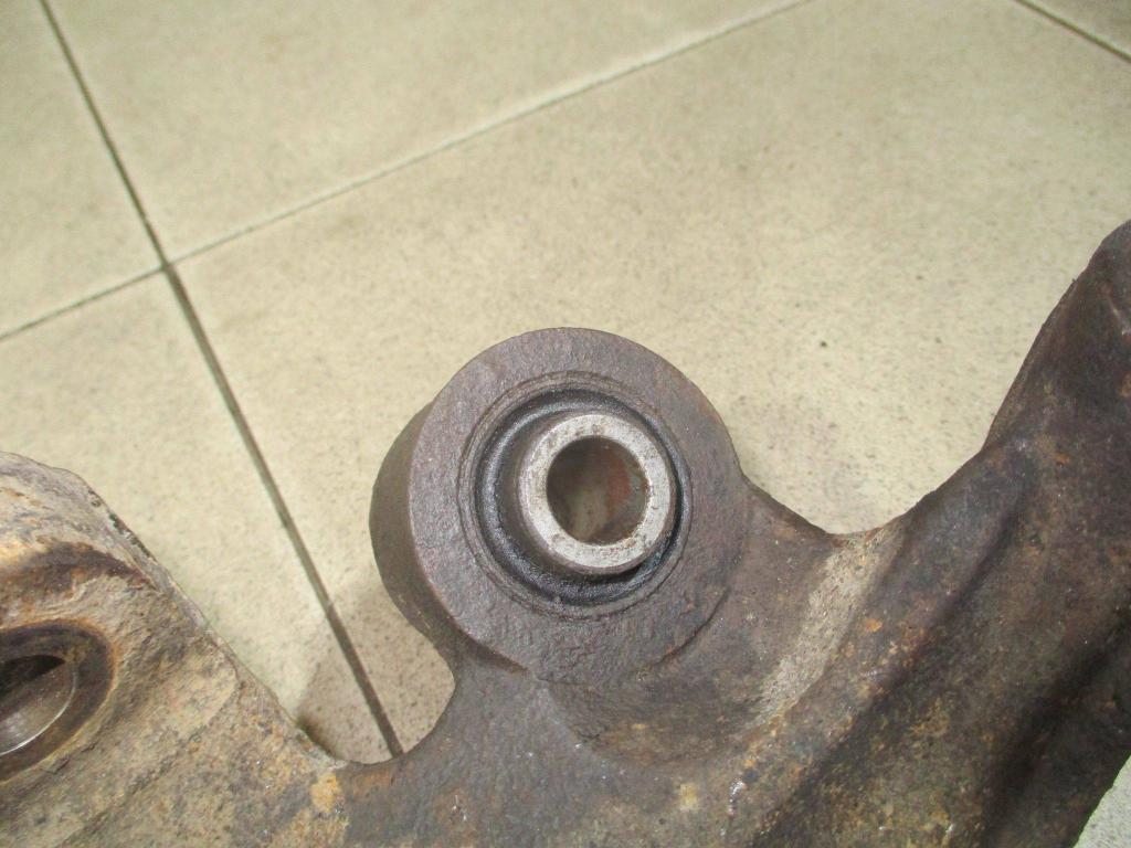 Кулак поворотный задний левый, 2500 рублей, Пермь