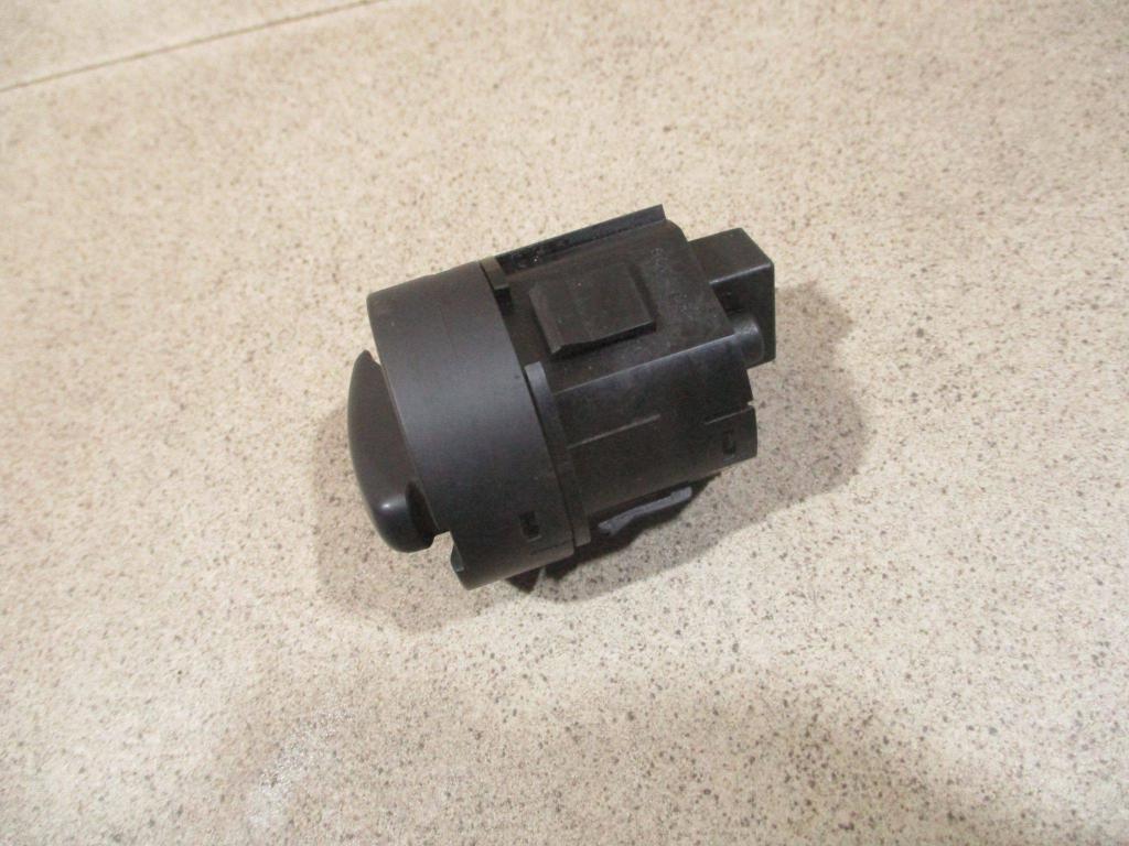 Кнопка блокировки дифференциала, 1500 рублей, Пермь