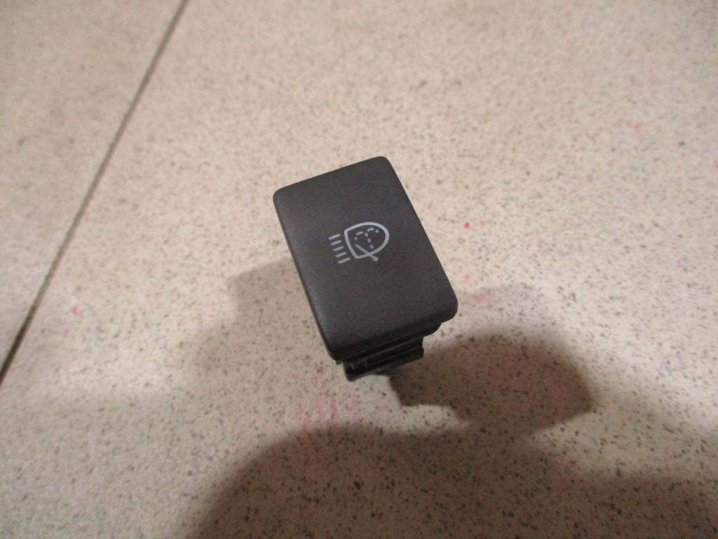 Кнопка омывателя фар, 900 рублей, Пермь