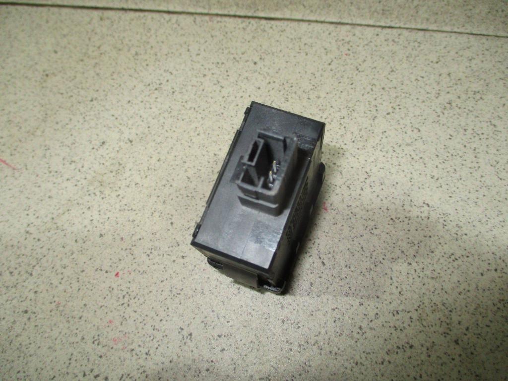 Кнопка корректора фар, 500 рублей, Пермь