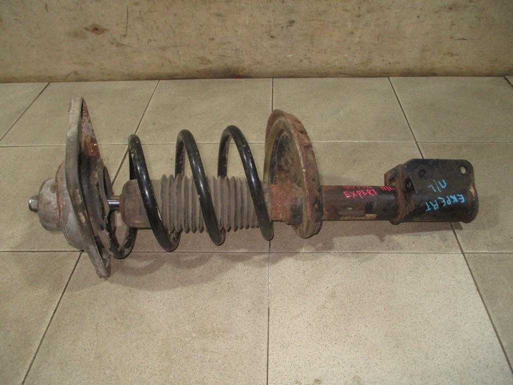 Амортизатор передний левый, 4000 рублей, Пермь