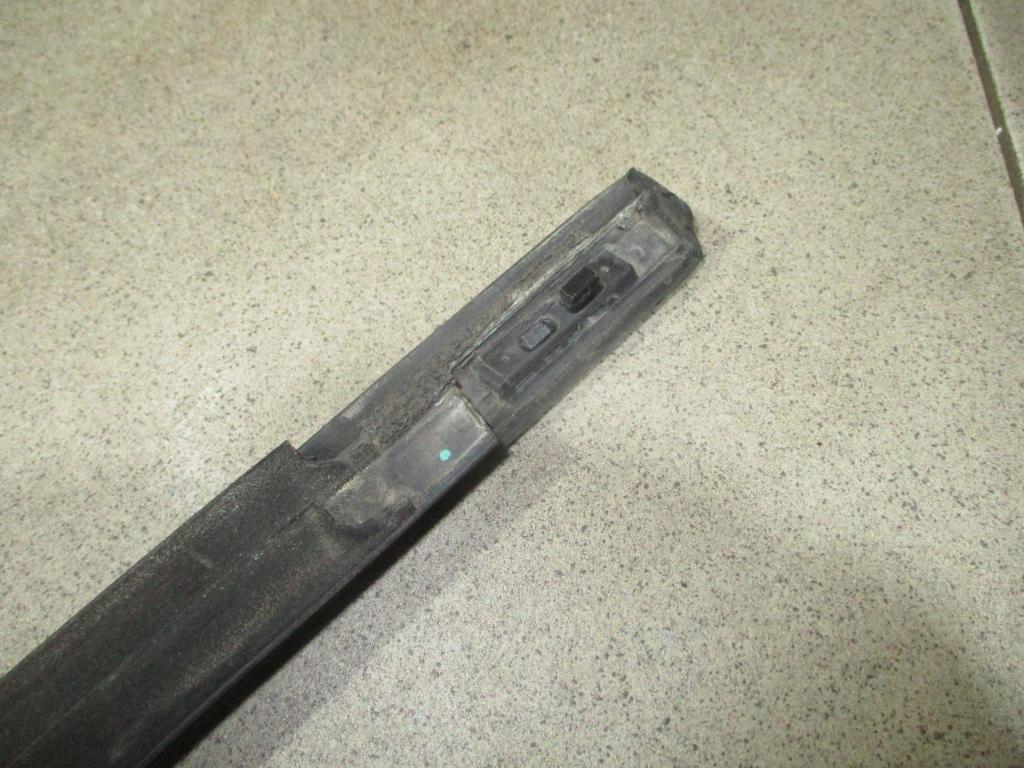 Накладка стекла переднего правого, 1100 рублей, Пермь