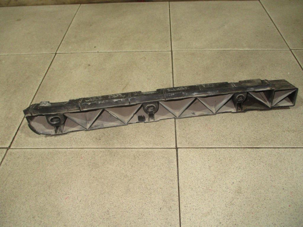 Кронштейн заднего бампера правый, 500 рублей, Пермь