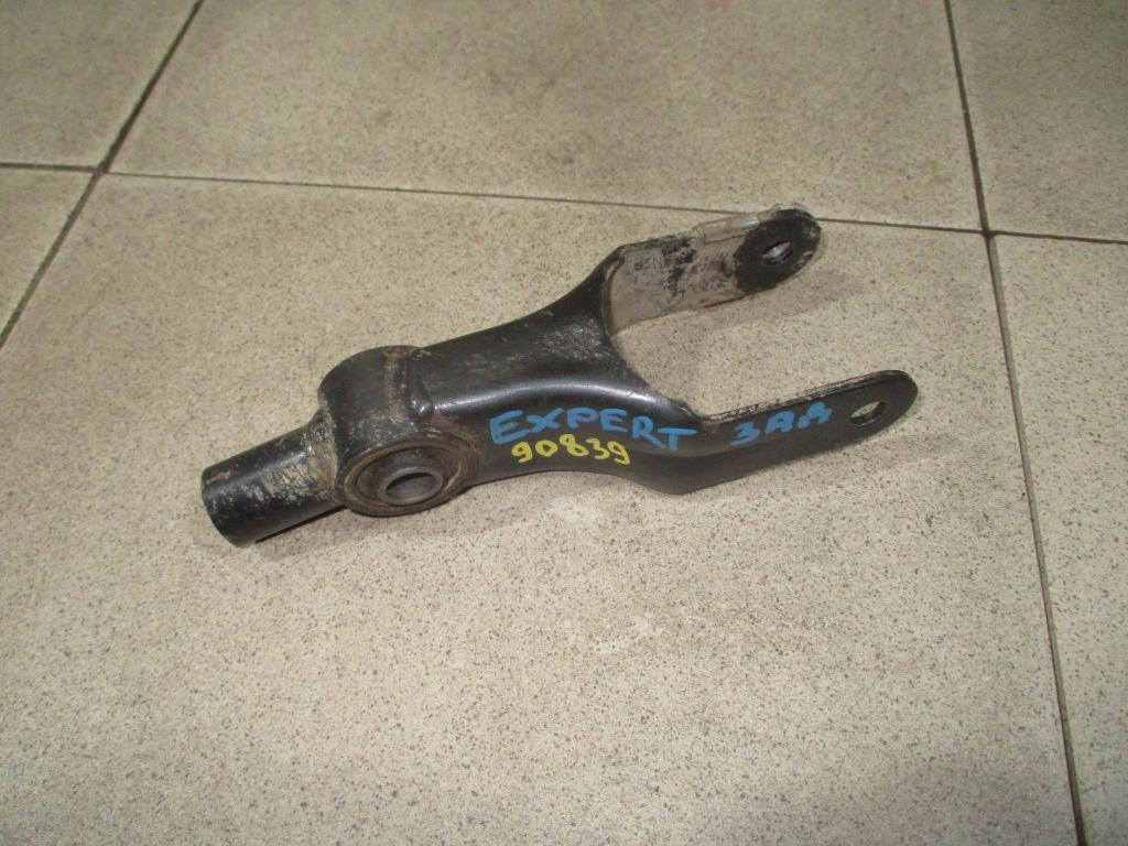 Кронштейн двигателя задний, 1500 рублей, Пермь