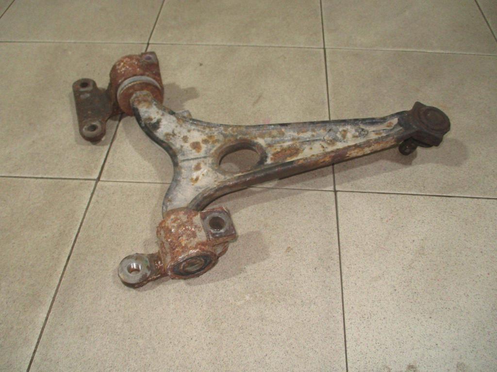 Рычаг передний правый, 3000 рублей, Пермь