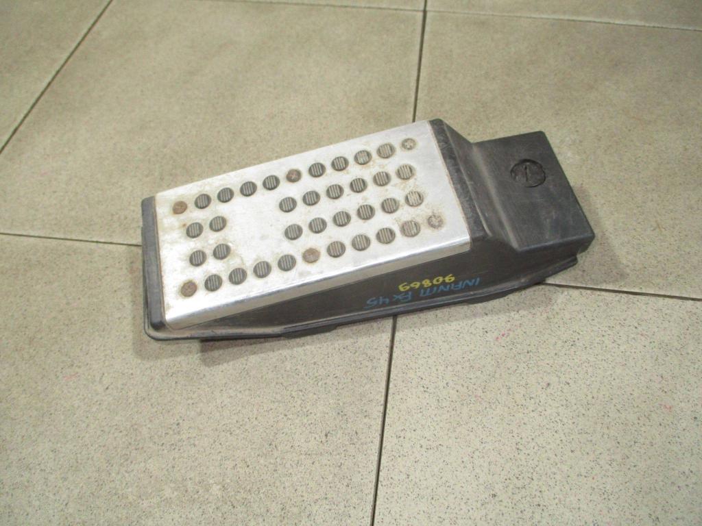 Накладка декоративная, 1000 рублей, Пермь