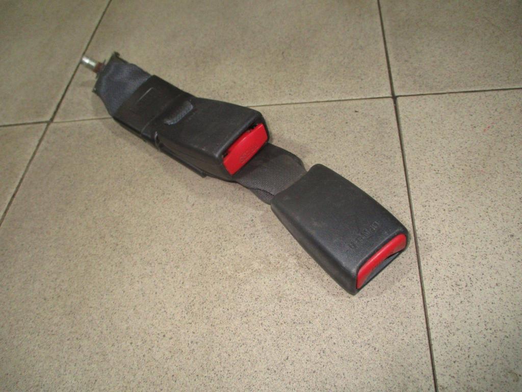 Ответная часть ремня безопасности, 500 рублей, Пермь