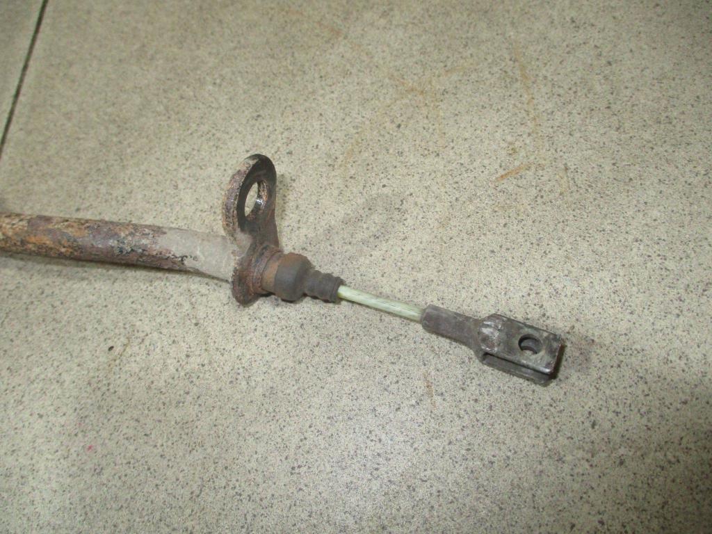 Трос ручника правый, 1000 рублей, Пермь