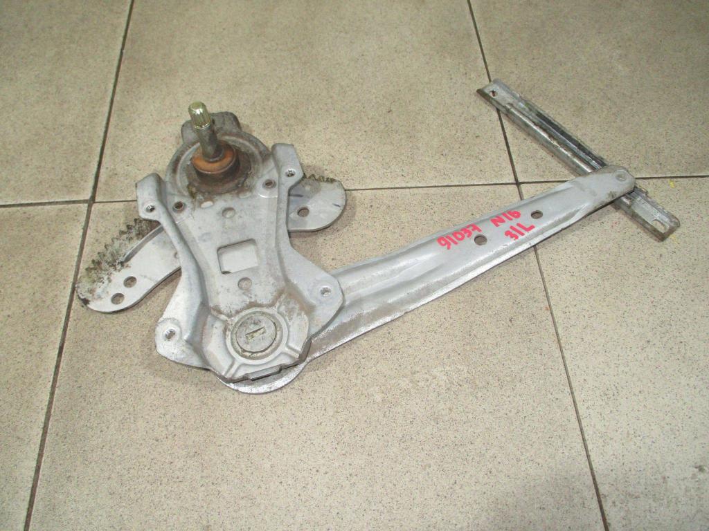 Стеклоподъемник механический задний левый, 500 рублей, Пермь