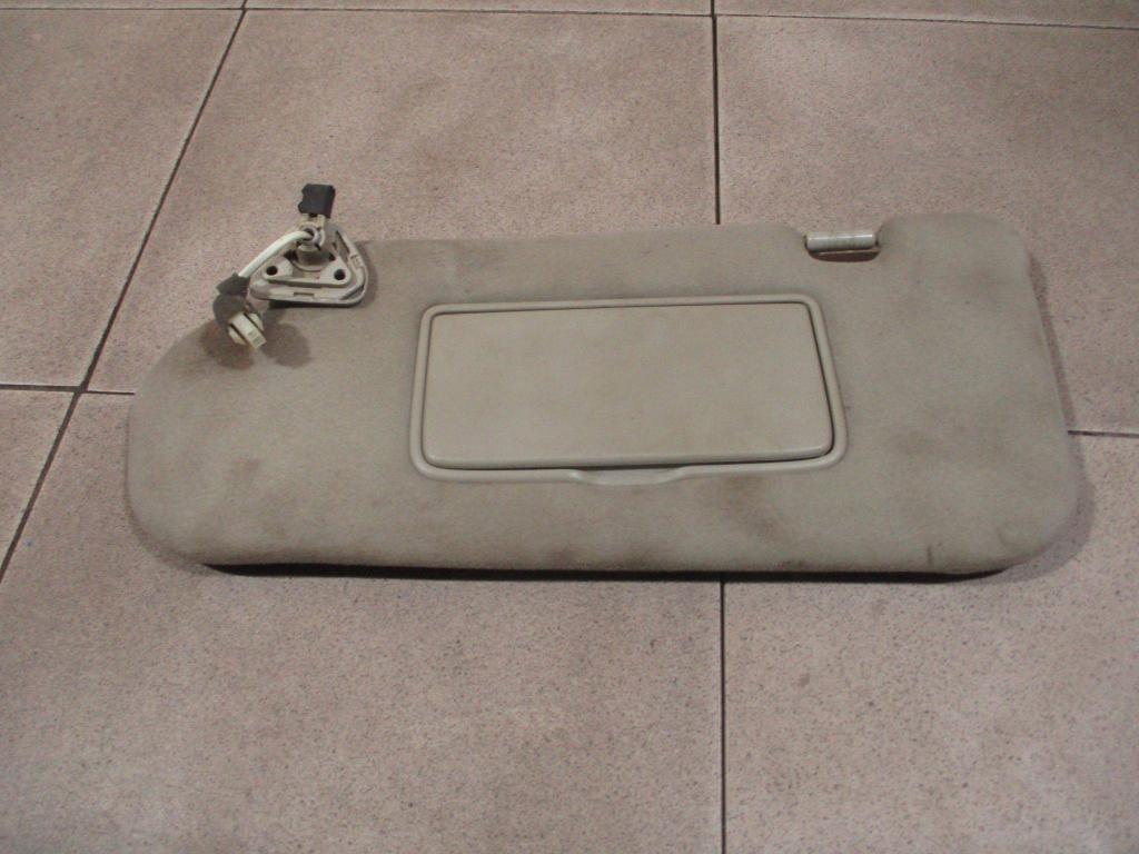 Козырек солнцезащитный левый, 1000 рублей, Пермь