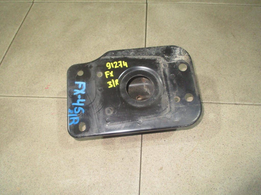 Кронштейн усилителя заднего бампера правый, 1000 рублей, Пермь