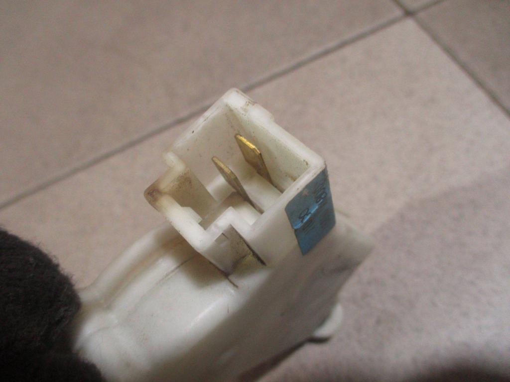 Активатор замка крышки бензобака, 1000 рублей, Пермь