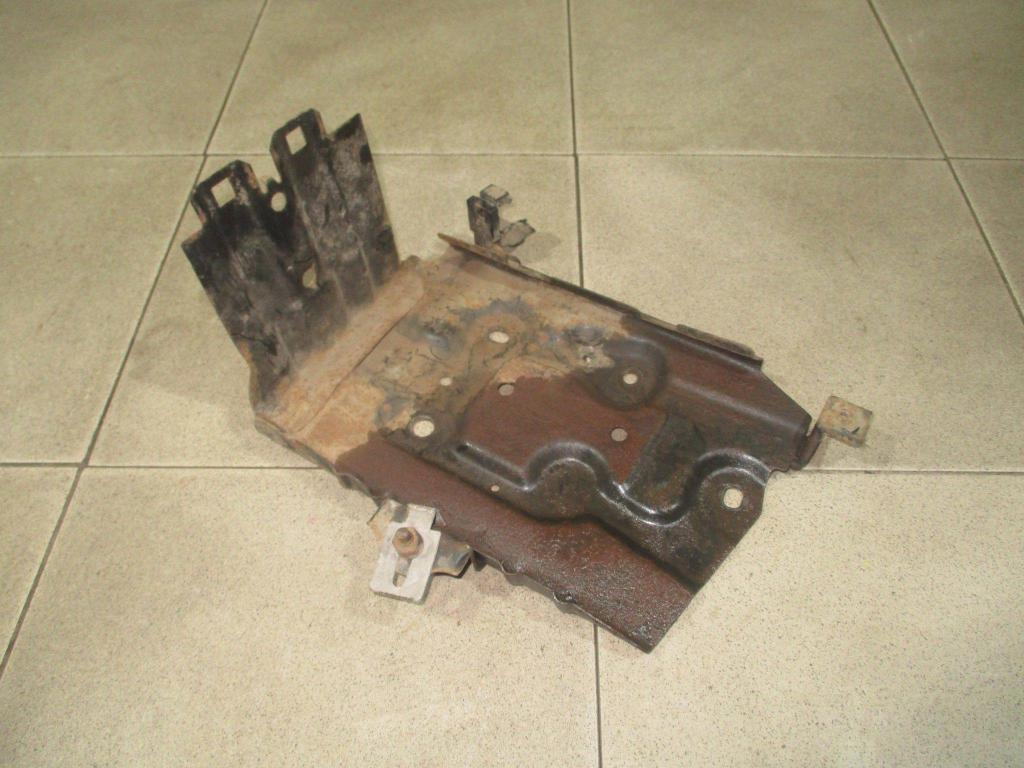 Крепление АКБ, 1000 рублей, Пермь