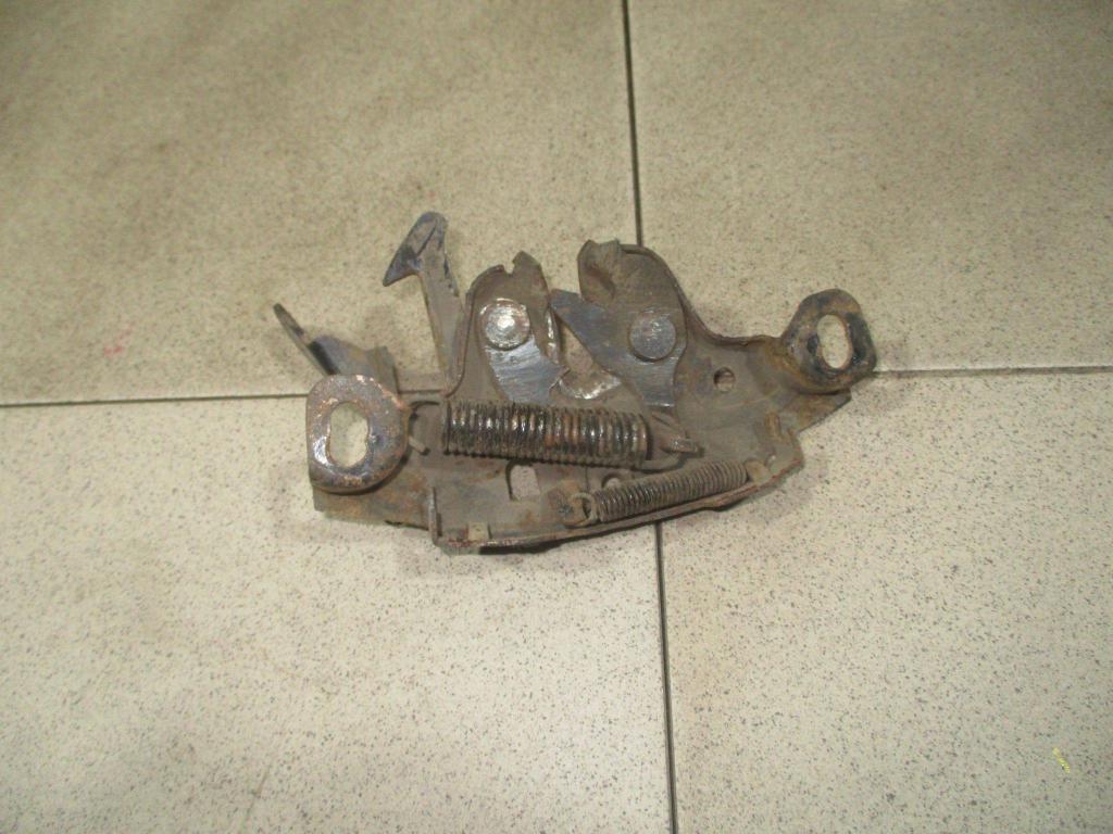 Замок капота, 700 рублей, Пермь