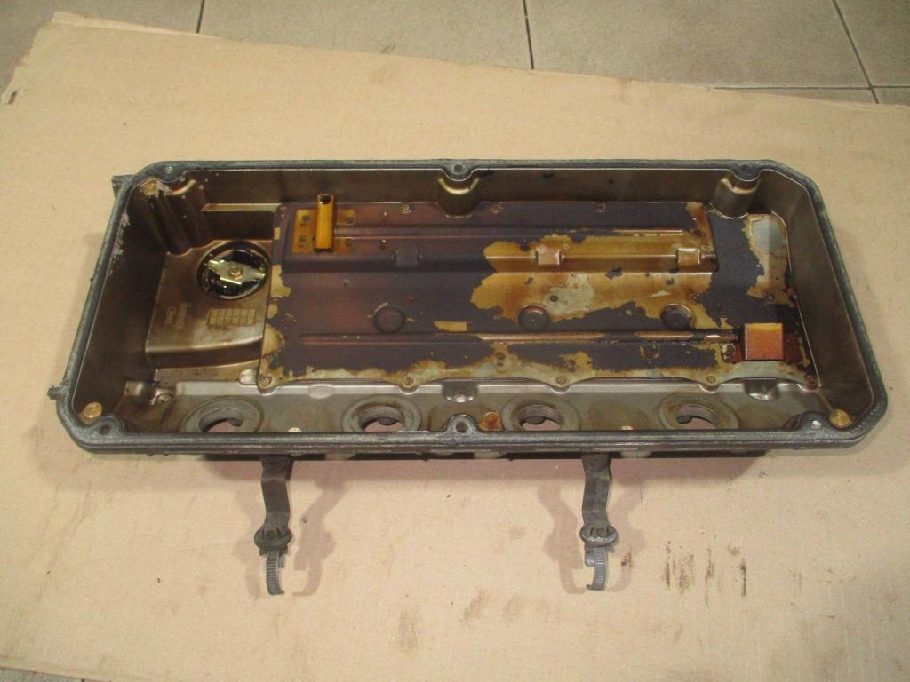 Крышка головки блока клапанная, 2000 рублей, Пермь