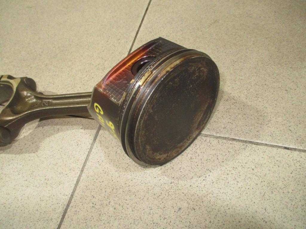 Поршень с шатуном, 1500 рублей, Пермь
