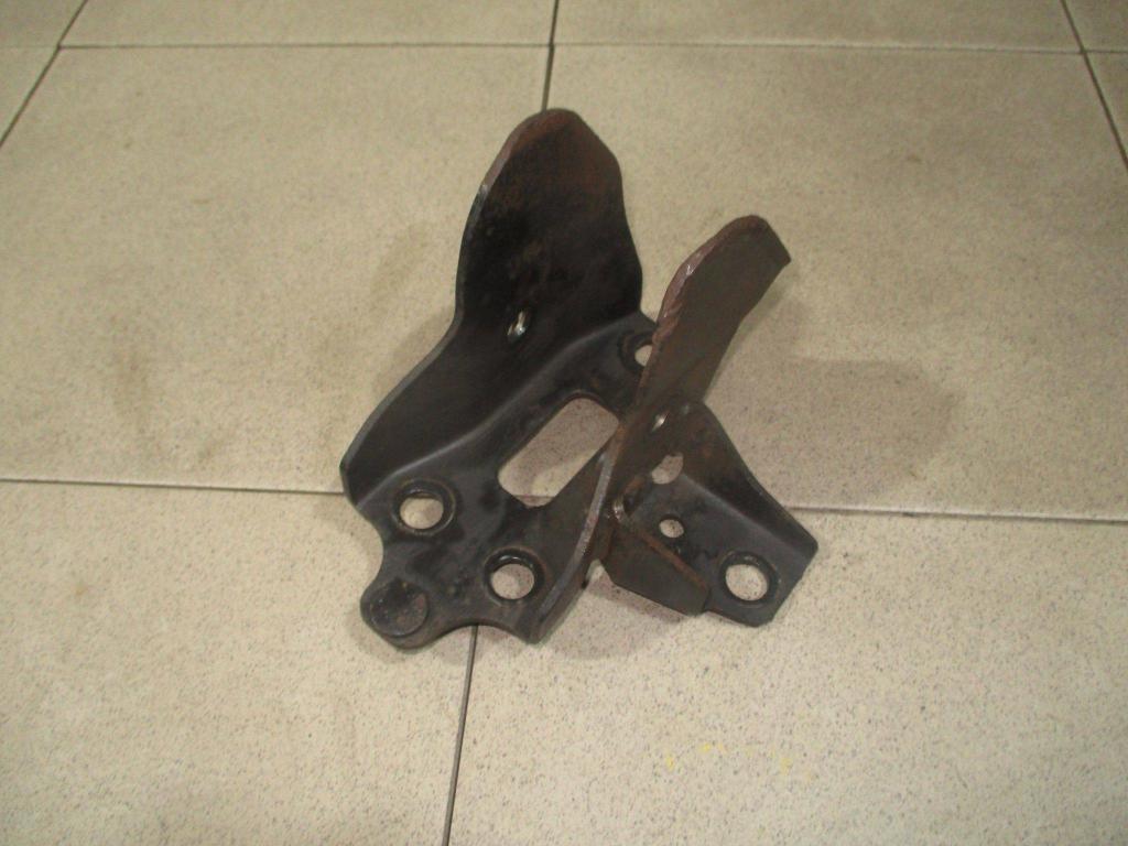 Кронштейн КПП левый, 500 рублей, Пермь