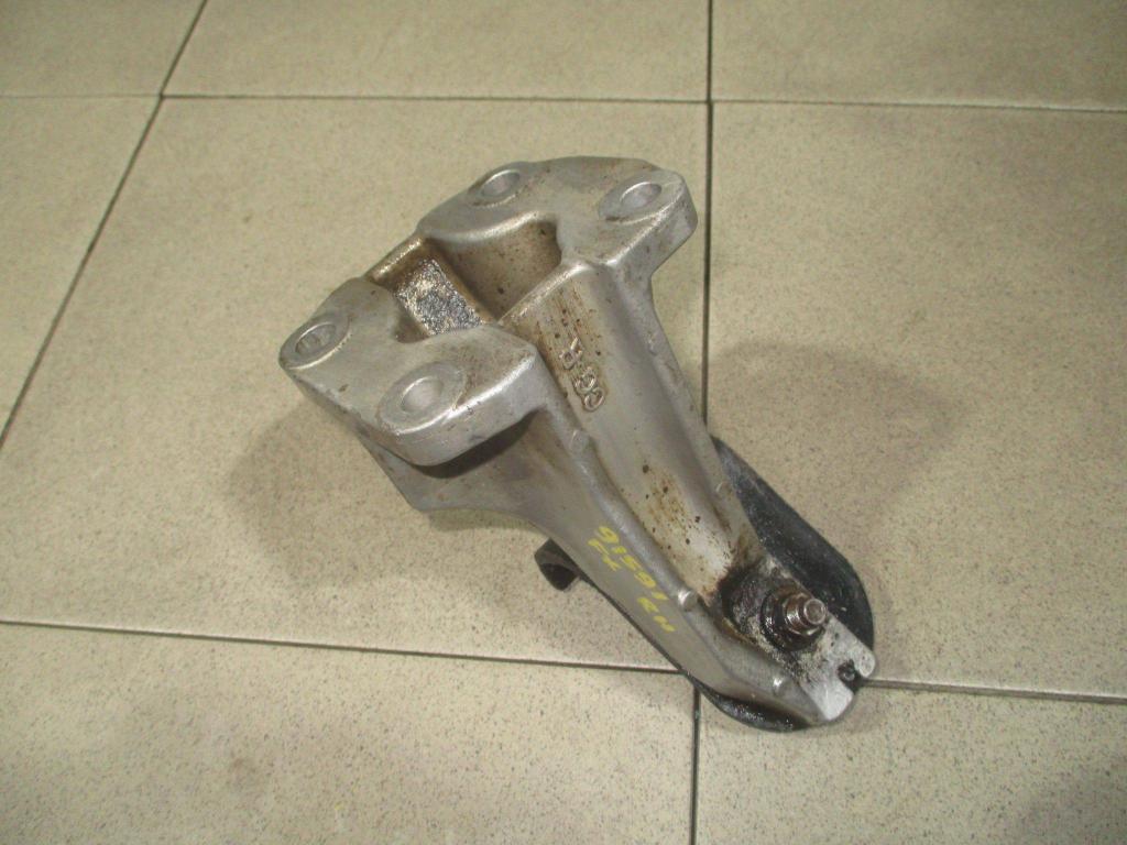 Кронштейн двигателя правый, 1000 рублей, Пермь