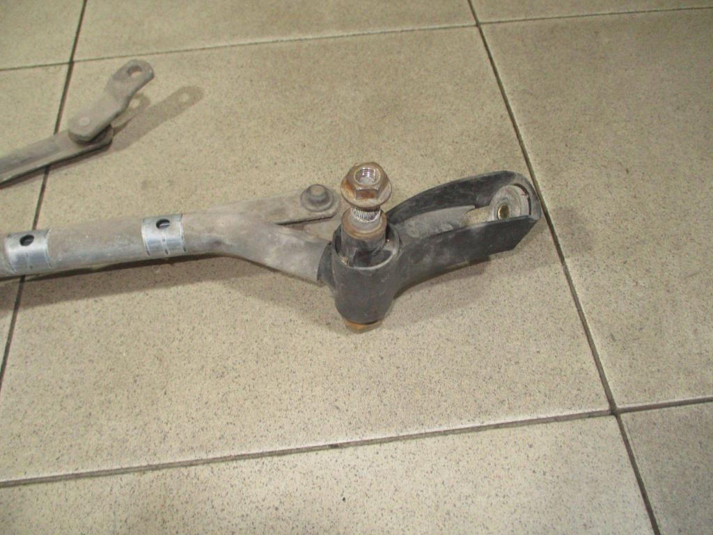 Трапеция дворников, 2000 рублей, Пермь