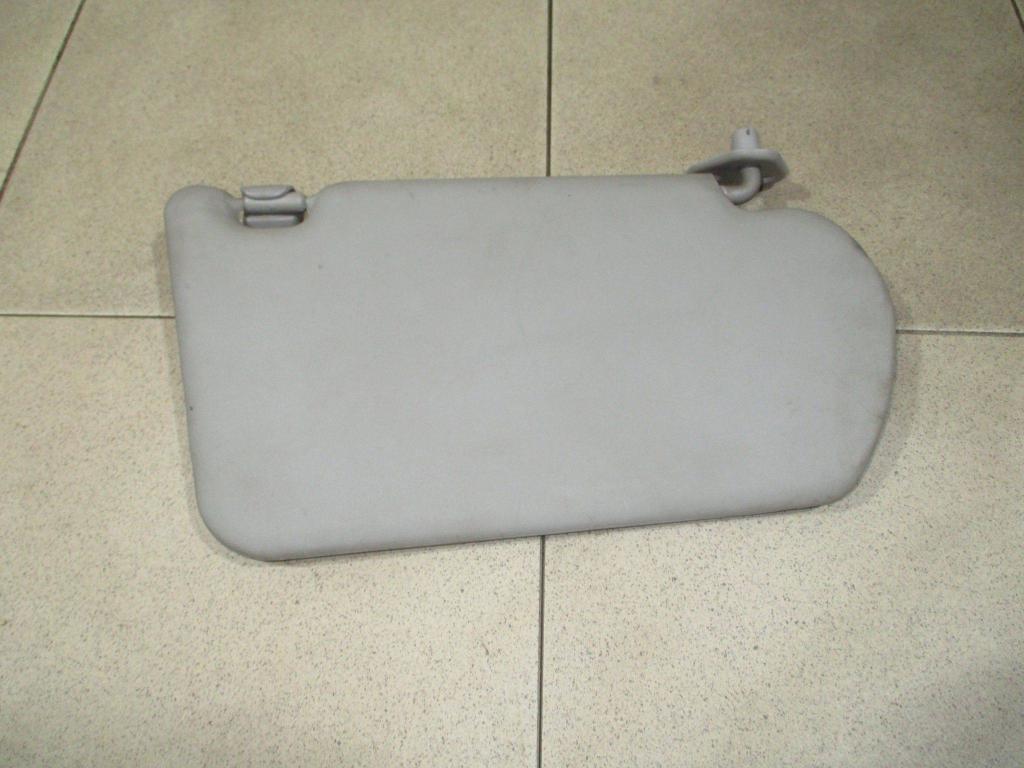 Козырек солнцезащитный левый, 1000 рублей, Пермь