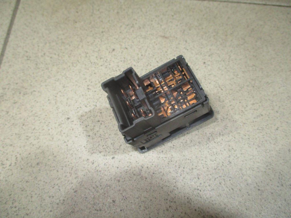 Переключатель регулировки зеркала, 500 рублей, Пермь