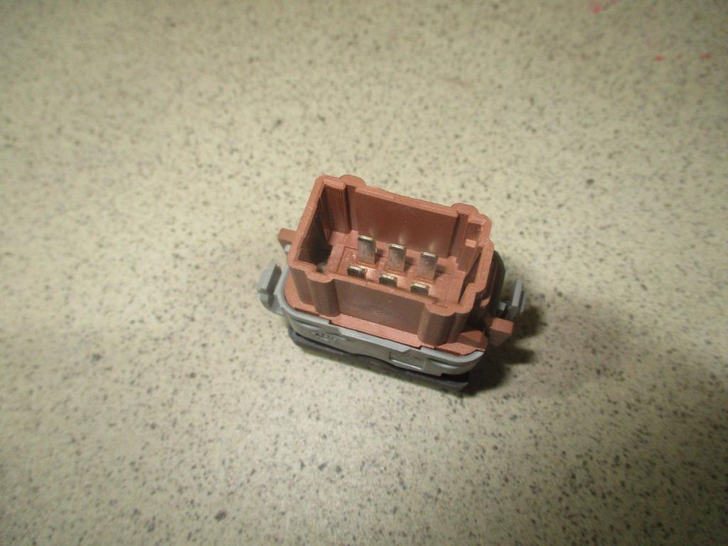 Кнопка обогрева заднего стекла, 500 рублей, Пермь