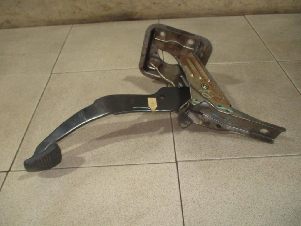 Педаль тормоза, 500 рублей, Пермь