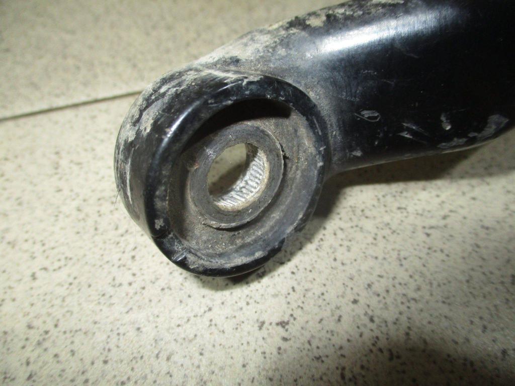 Поводок стеклоочистителя передний левый, 500 рублей, Пермь