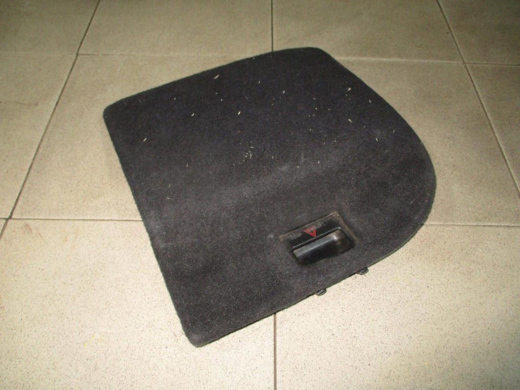 Крышка багажного отделения, 1000 рублей, Пермь