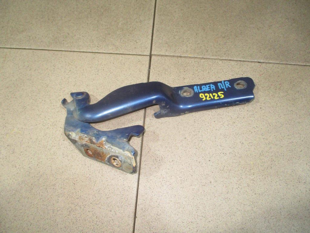 Петля капота правая, 550 рублей, Пермь