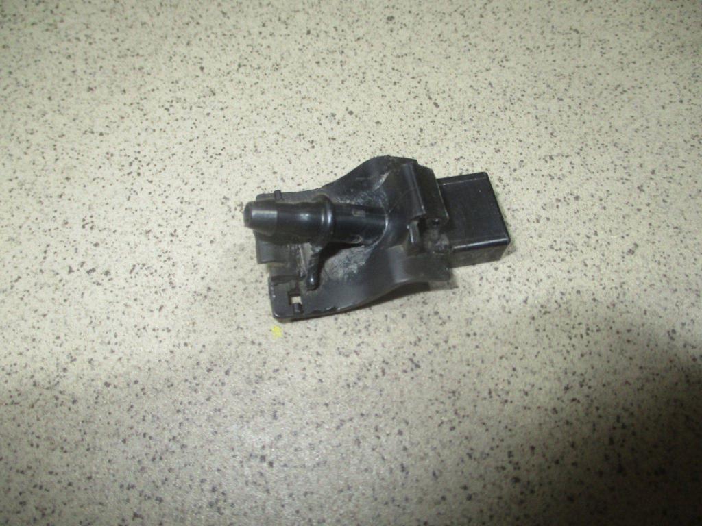 Форсунка омывателя лобового стекла, 500 рублей, Пермь