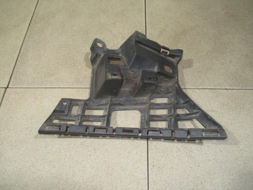 Кронштейн переднего бампера левый, 700 рублей, Пермь