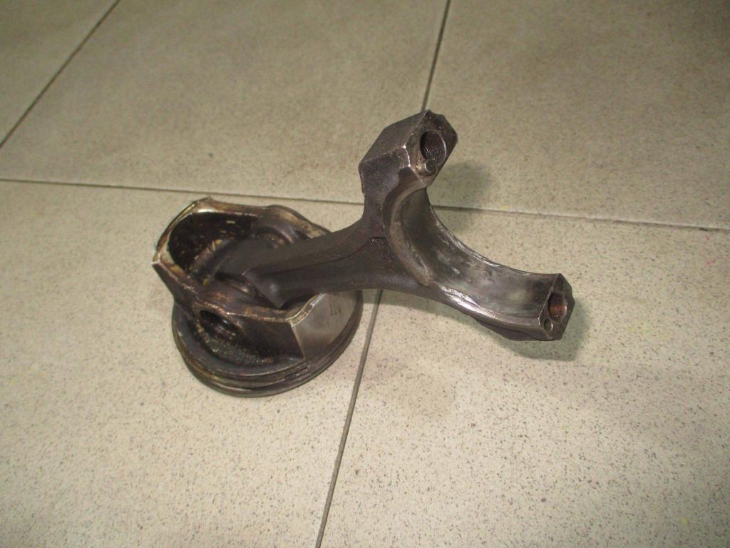 Поршень, 3200 рублей, Пермь