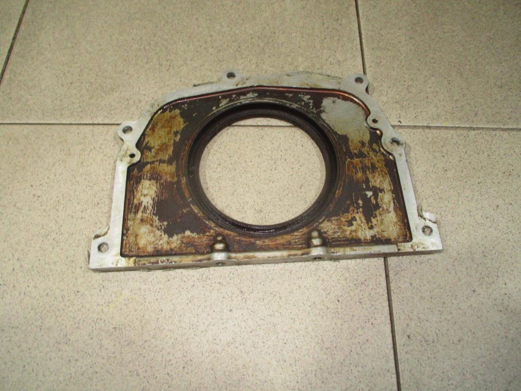 Крышка коленвала задняя, 500 рублей, Пермь