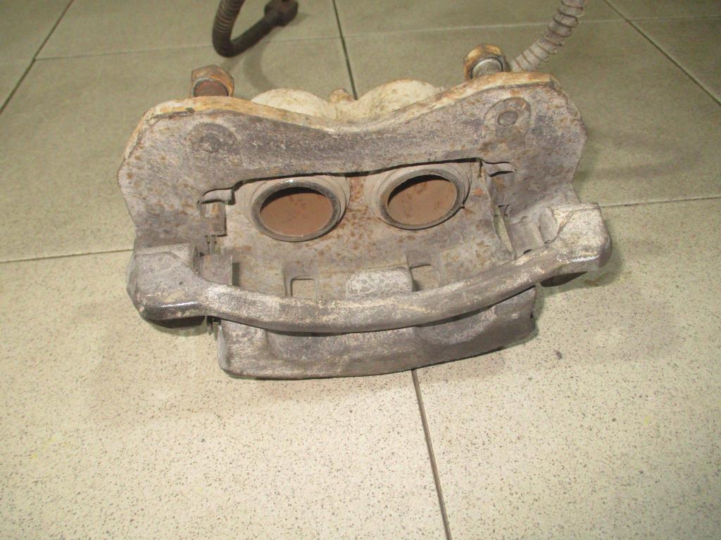 Суппорт передний правый, 2000 рублей, Пермь