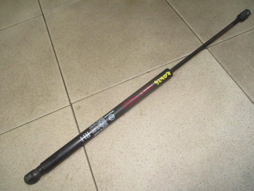 Амортизатор двери багажника, 500 рублей, Пермь