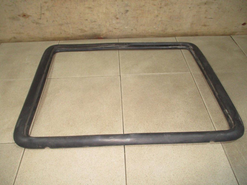 Уплотнитель форточки левой, 1500 рублей, Пермь