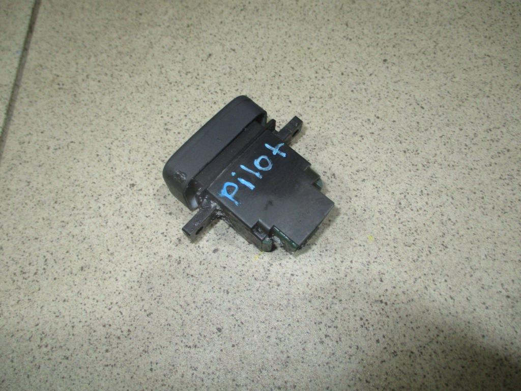 Кнопка открывания багажника, 500 рублей, Пермь