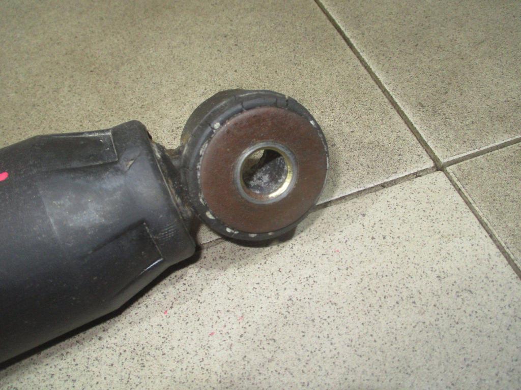 Амортизатор задний, 1000 рублей, Пермь