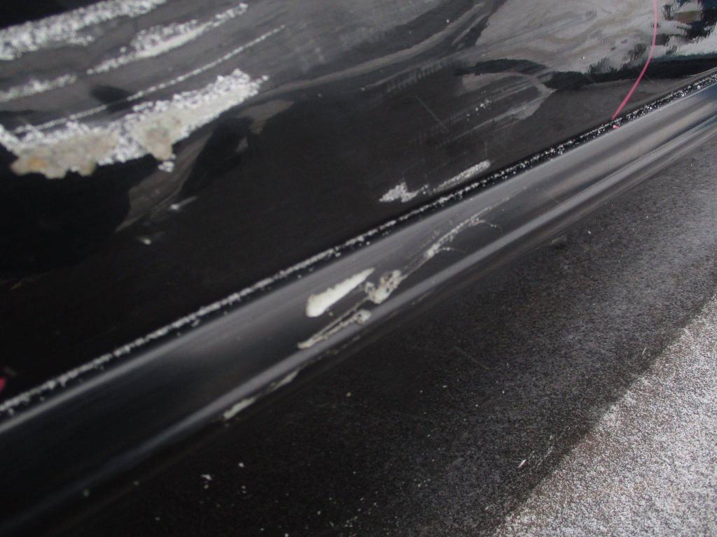 Молдинг передней правой двери, 2000 рублей, Пермь